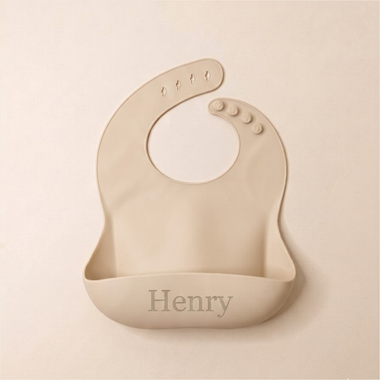 Personnalized silicone bib